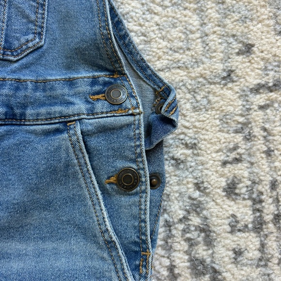 Little co overalls size 4T - Picture 3 of 7